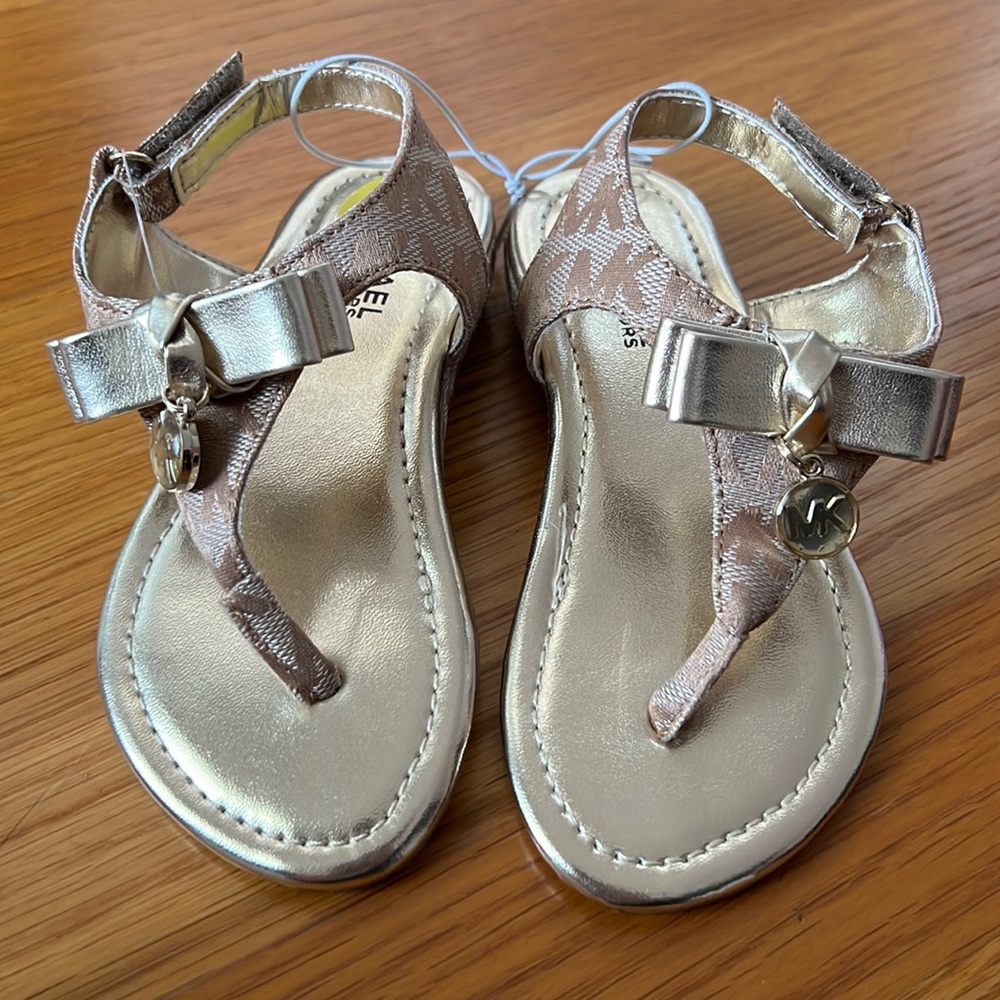 Never Worn Girls toddler size 9 Michael Kors Sandals shoes